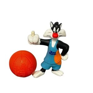 2021 Space Jam Sylvester the Cat w/ Basketball McDonald’s Toy